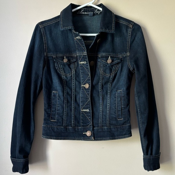 😍2/$20 American Eagle Sz XS Y2K Dark Bomber Denim Cotton Jean Jacket - Picture 1 of 9